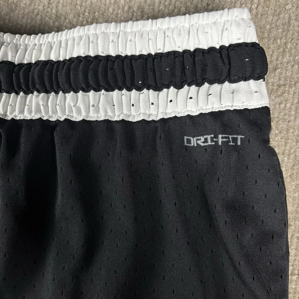 Nike Air Jordan Dri-FIT Diamond Basketball Shorts Black White Men's Medium